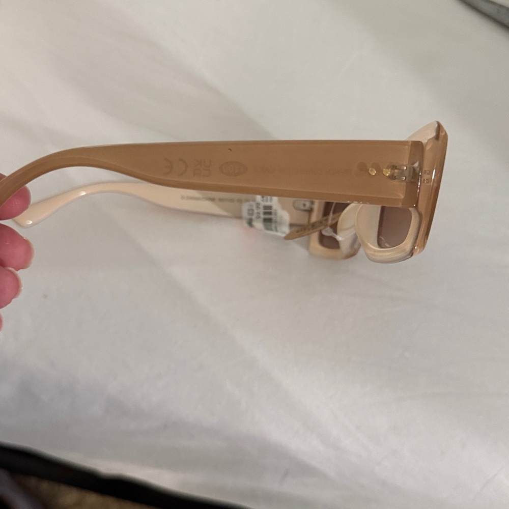 French Connection Tan Sunglasses with Brown Lenses - Picture 4 of 4